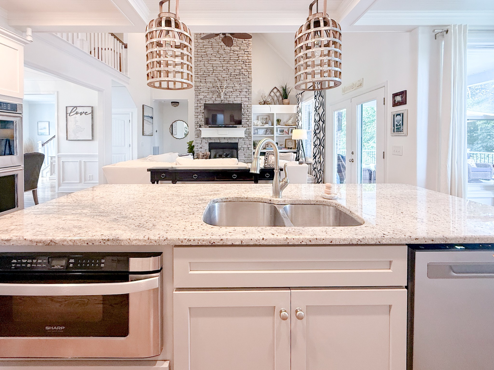 1027 Nealcrest Cir