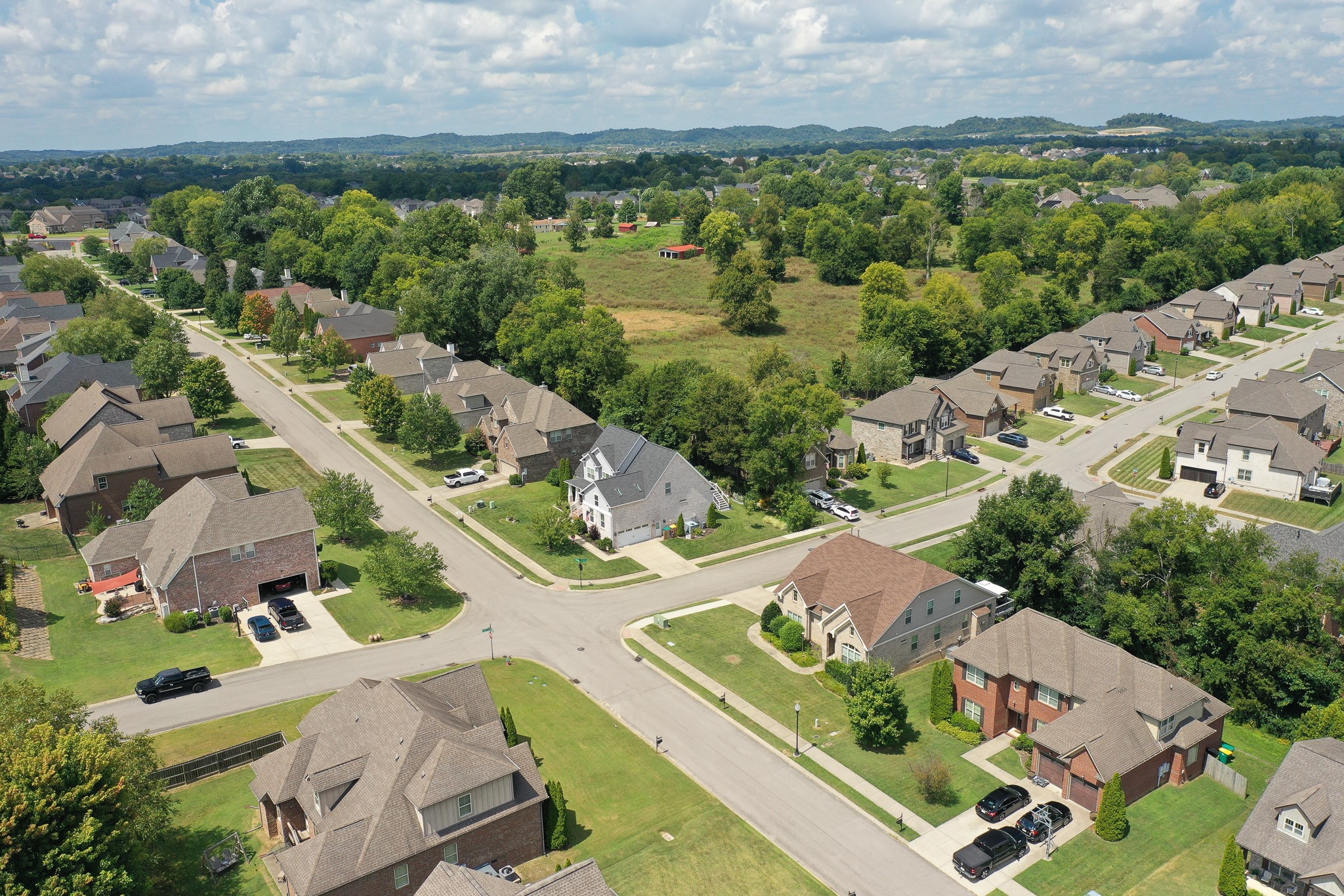 1027 Nealcrest Cir