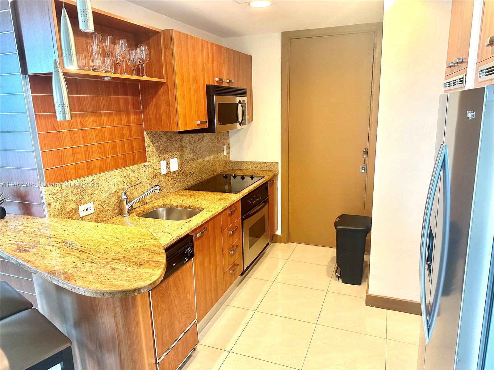 1395 Brickell Ave # 2909