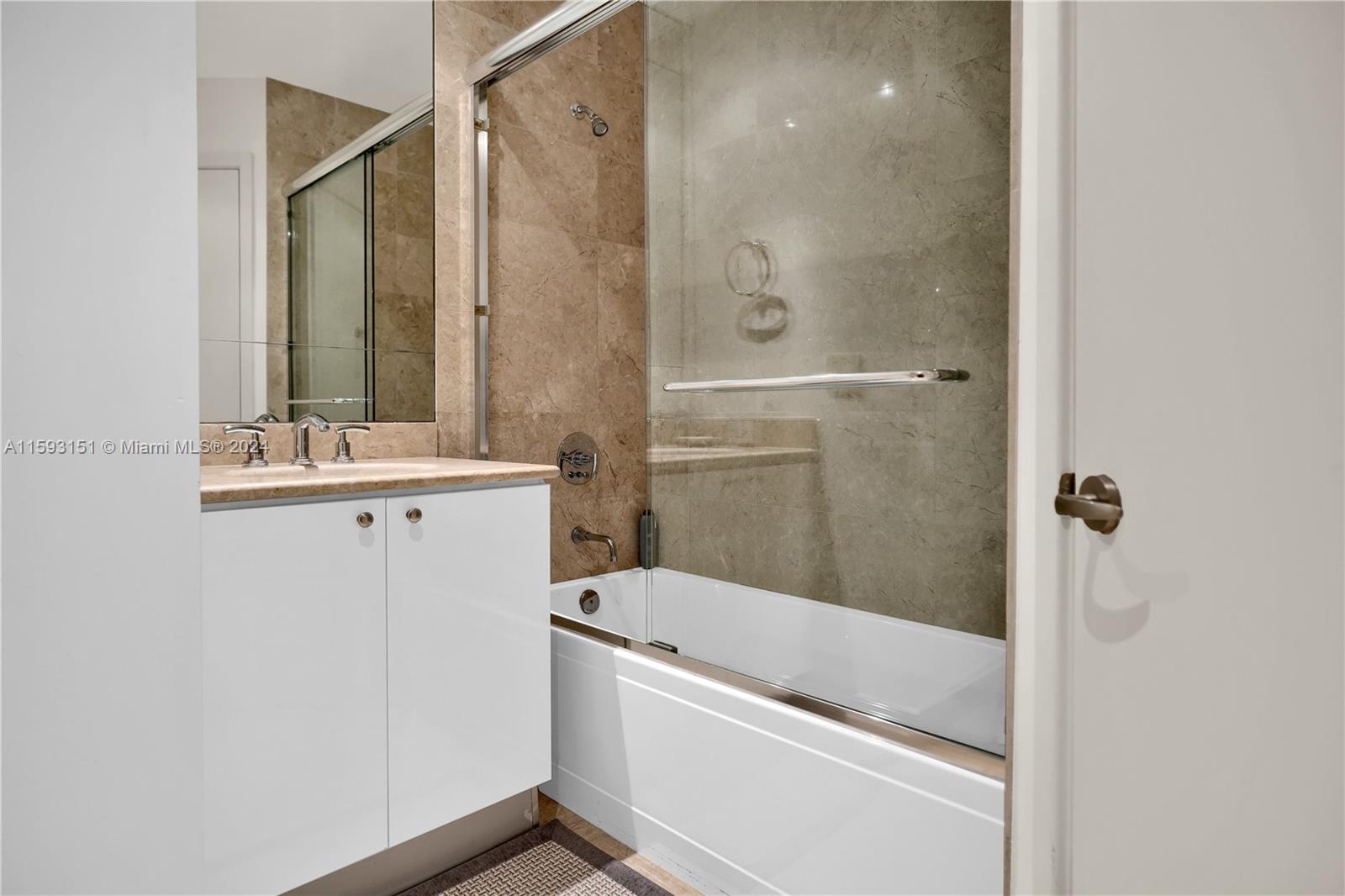 901 Brickell Key Blvd # 3204