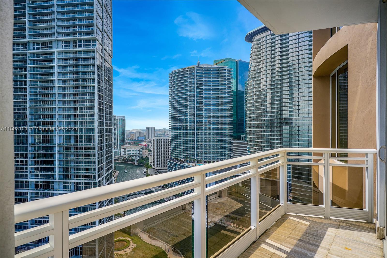 901 Brickell Key Blvd # 3204