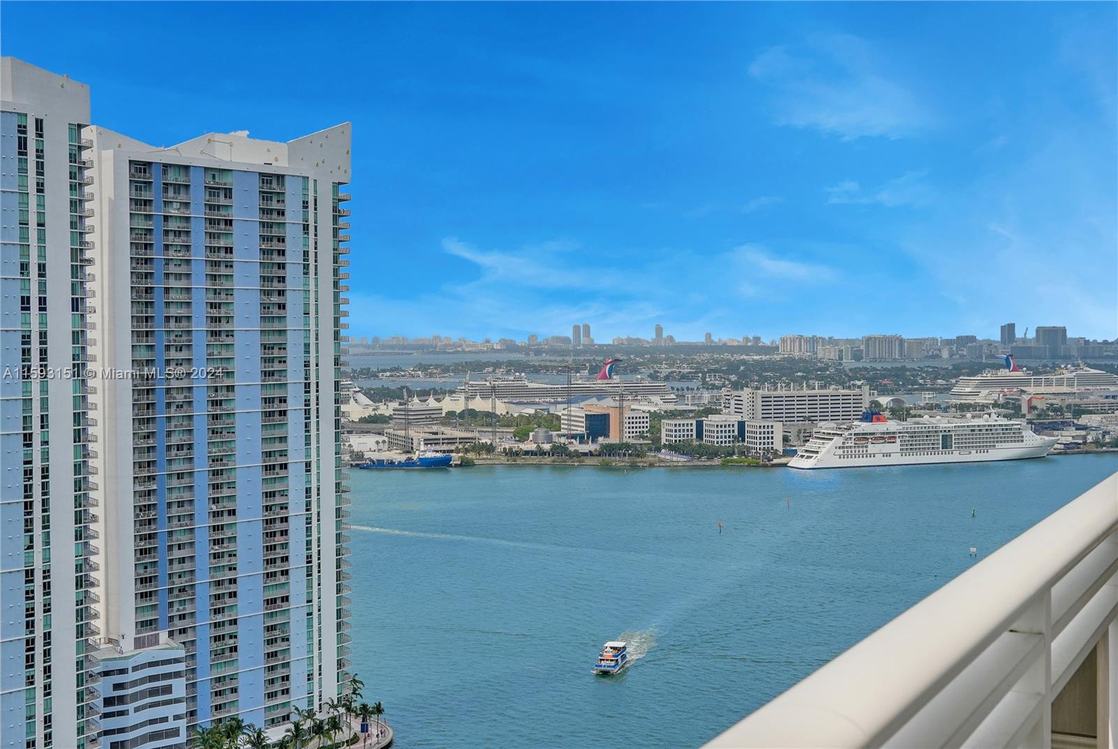 901 Brickell Key Blvd # 3204