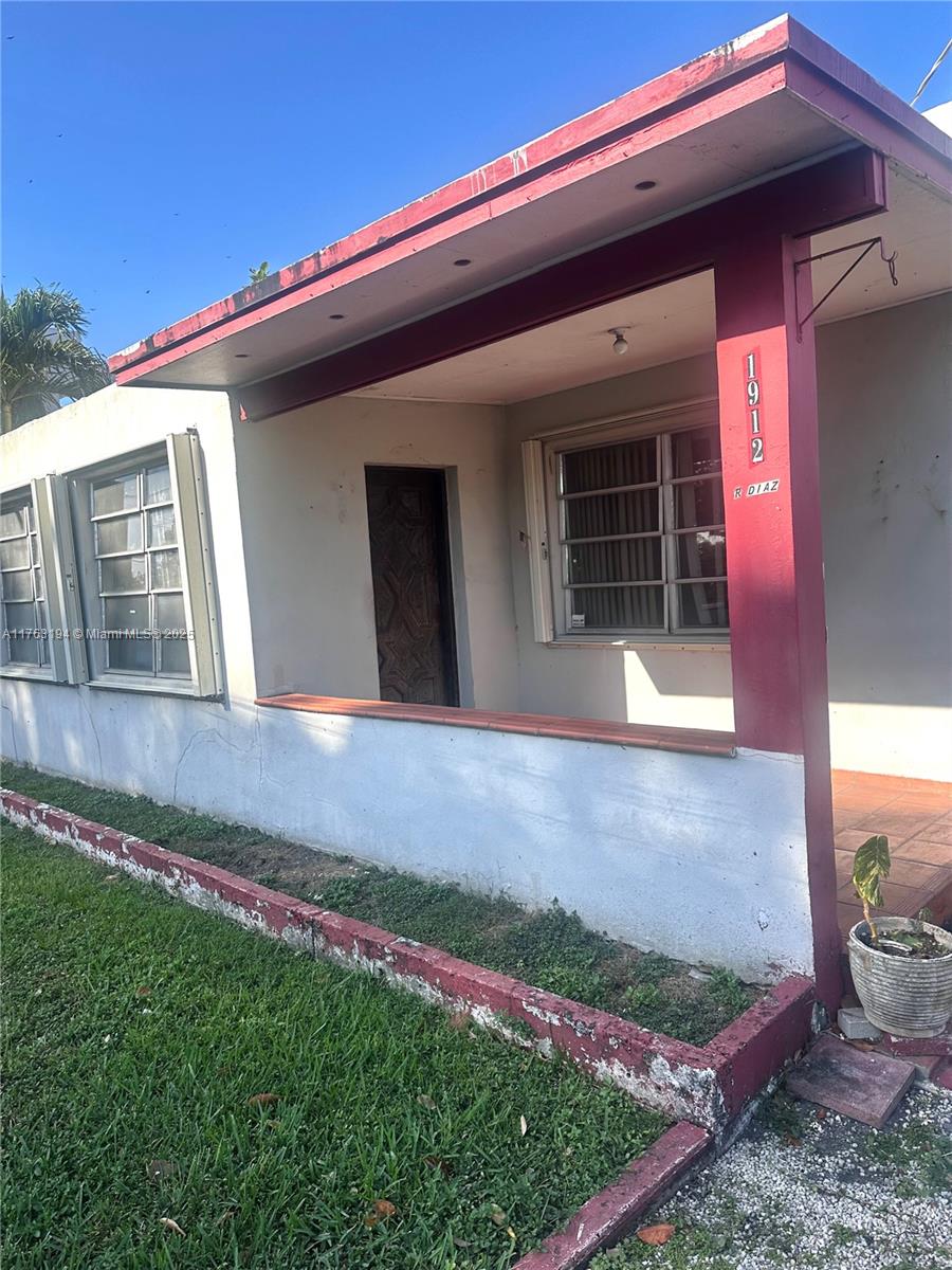1912 NW 24th Ave