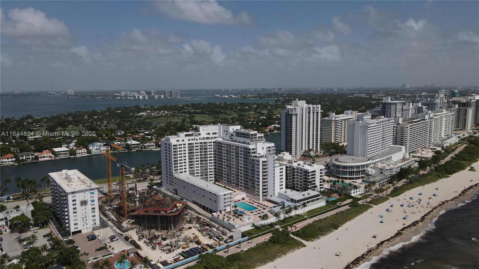 5401 Collins Ave # 334