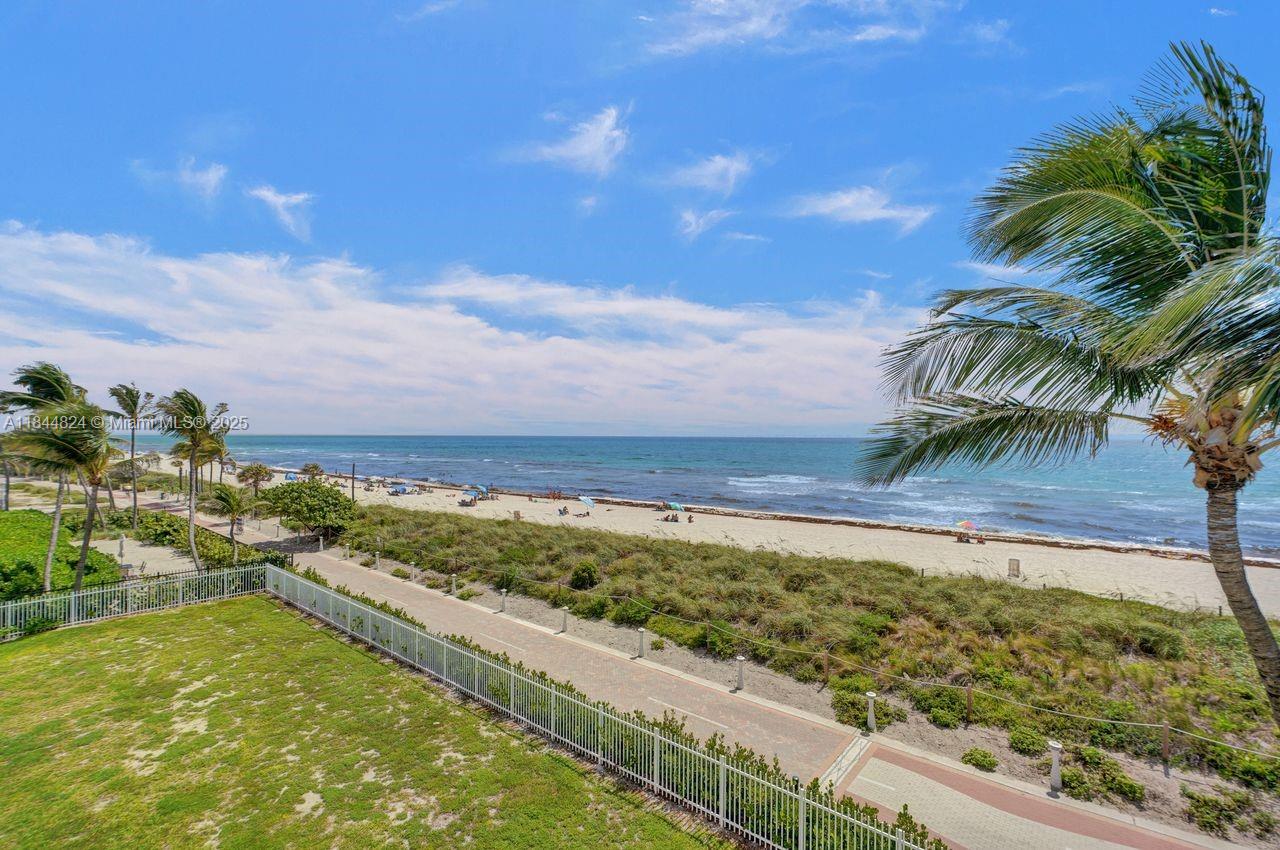 5401 Collins Ave # 334