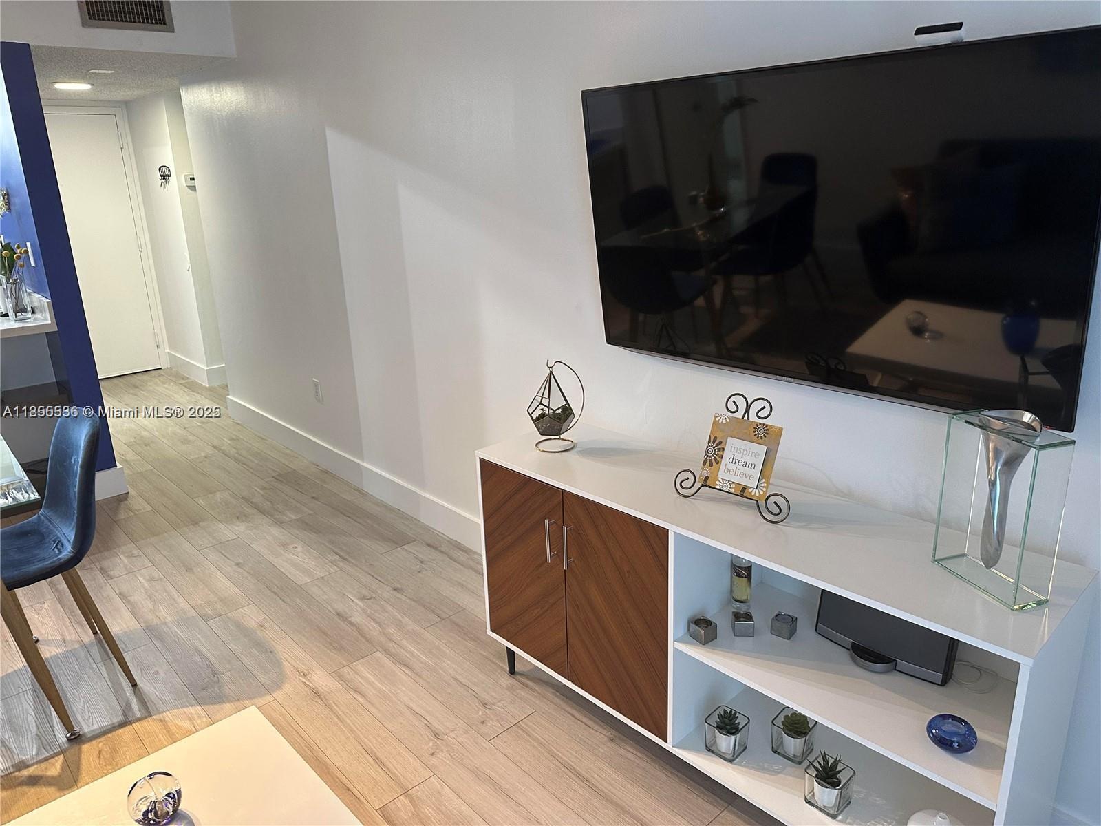 850 N Miami Ave Unit: W-710