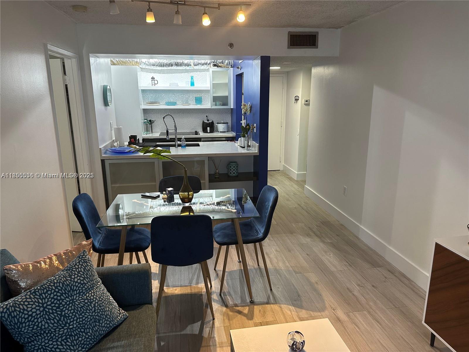 850 N Miami Ave Unit: W-710