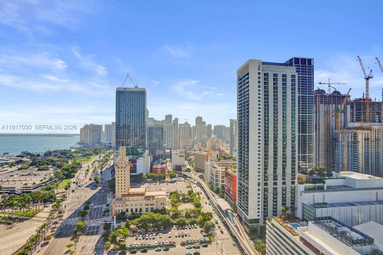 888 Biscayne Blvd # 2904