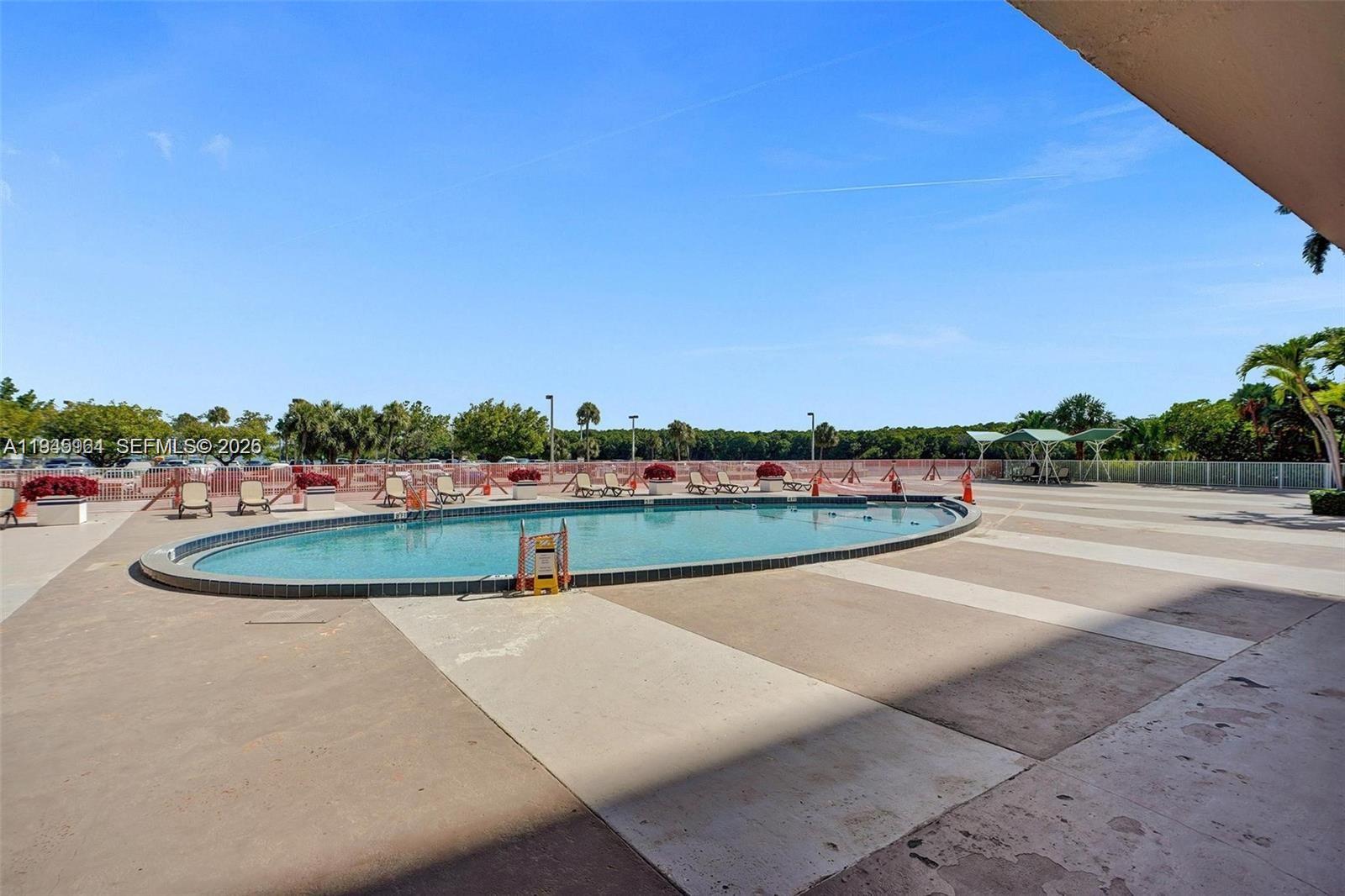 400 Kings Point Dr # 1517