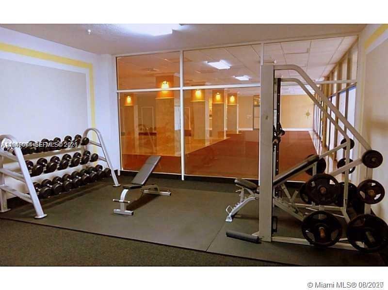 400 Kings Point Dr # 1517