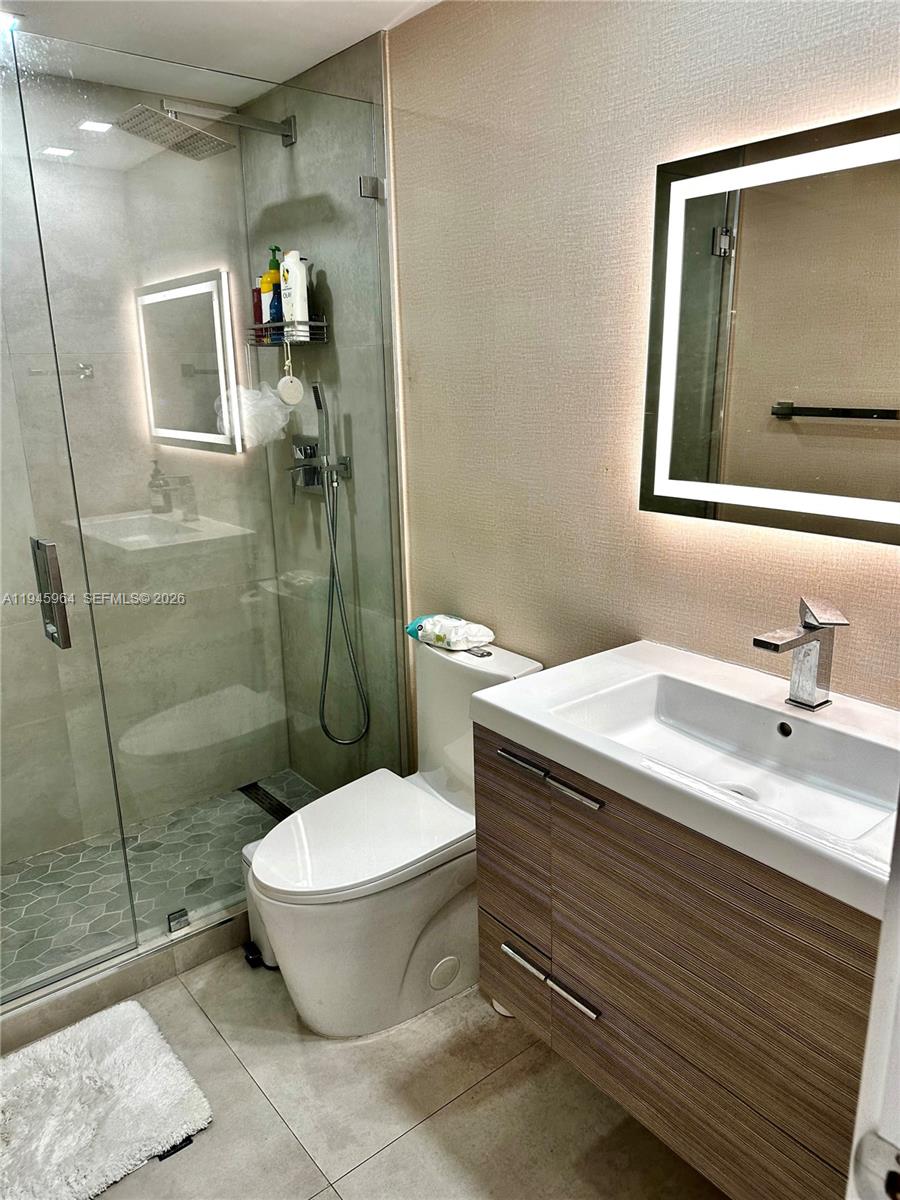 400 Kings Point Dr # 1517