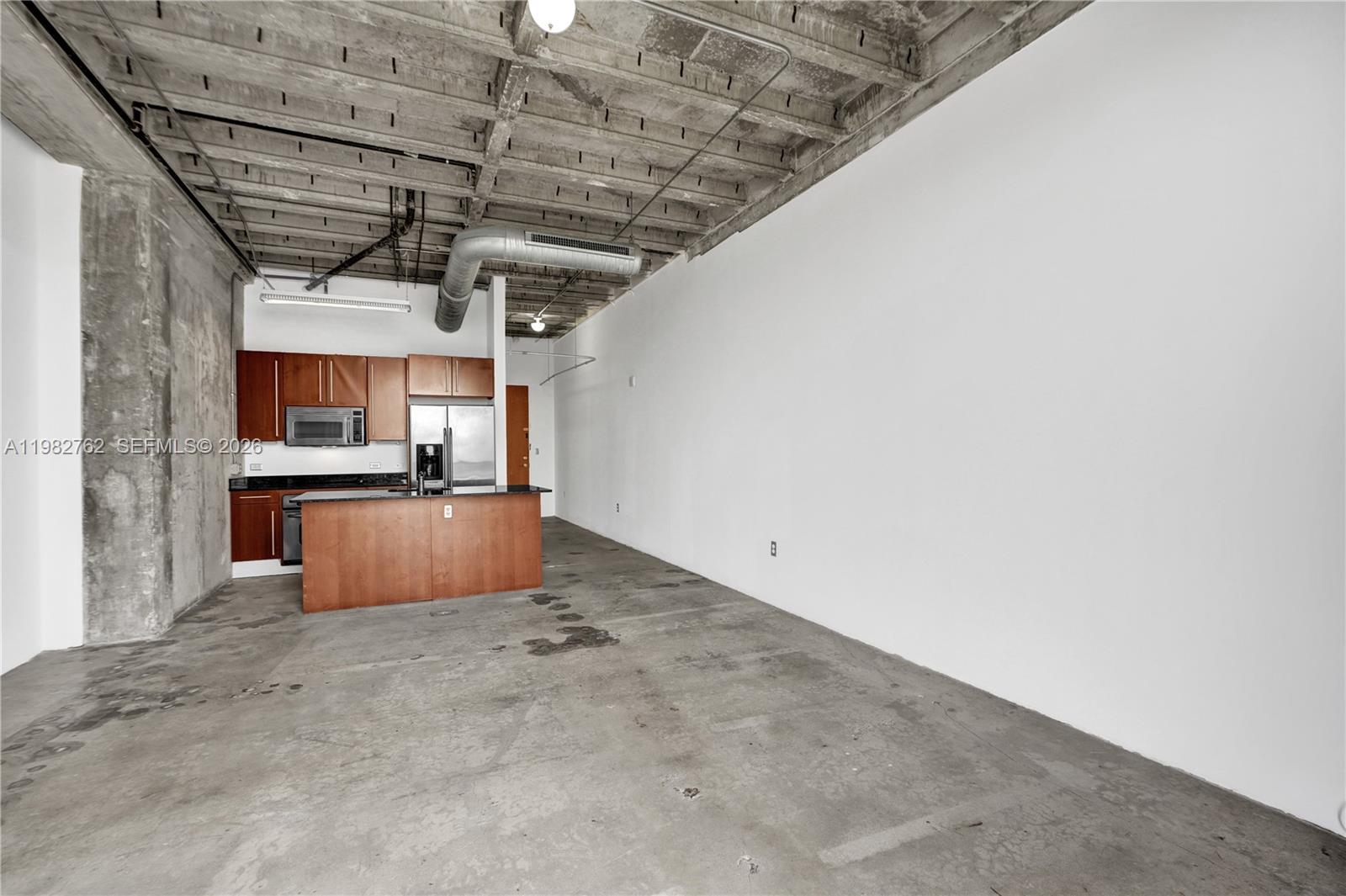 8101 Biscayne Blvd # 513 Unit: R-513