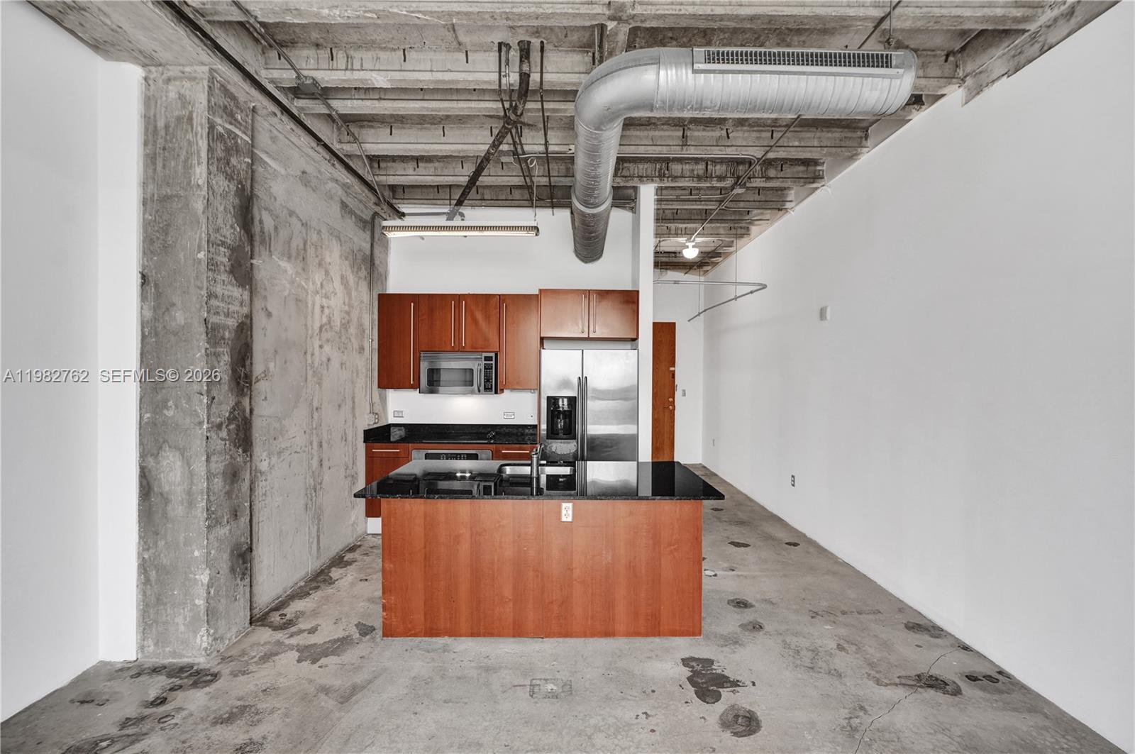 8101 Biscayne Blvd # 513 Unit: R-513