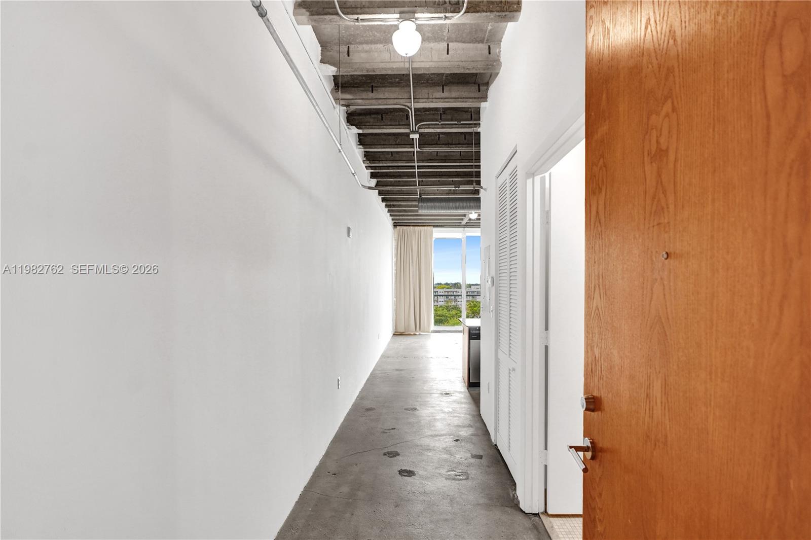 8101 Biscayne Blvd # 513 Unit: R-513