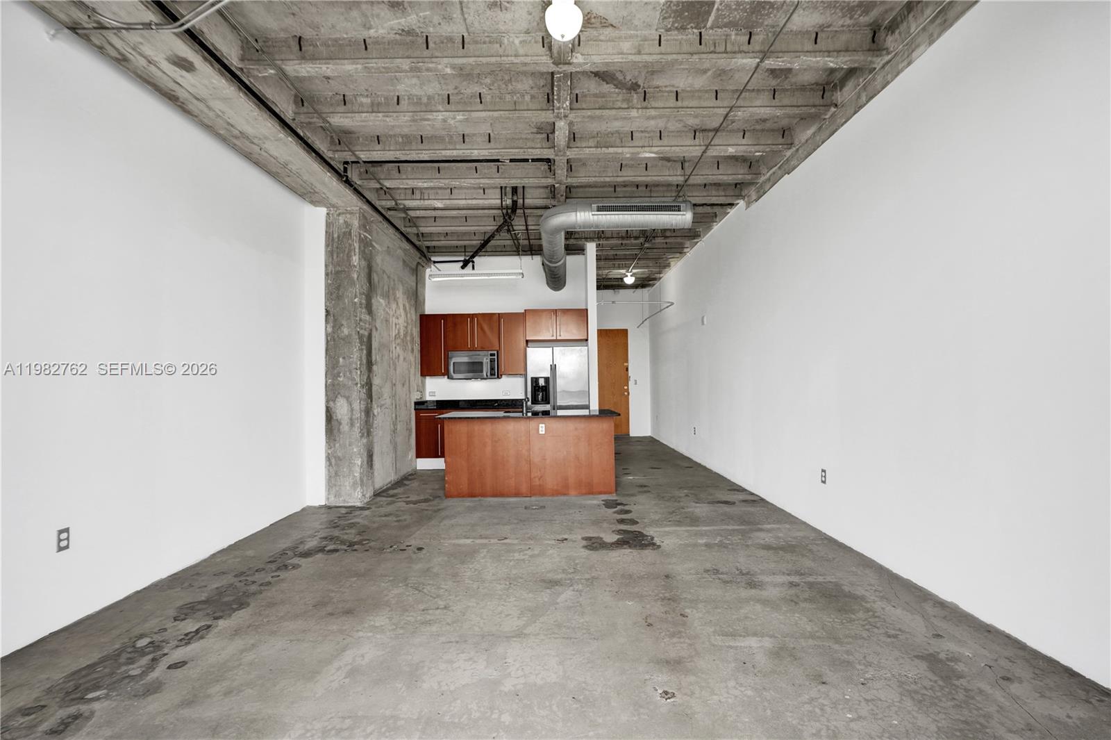 8101 Biscayne Blvd # 513 Unit: R-513