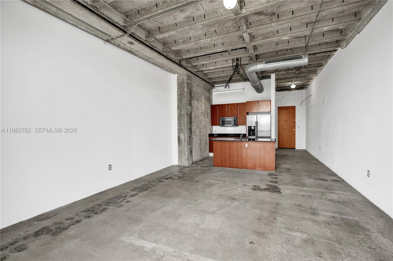 8101 Biscayne Blvd # 513 Unit: R-513