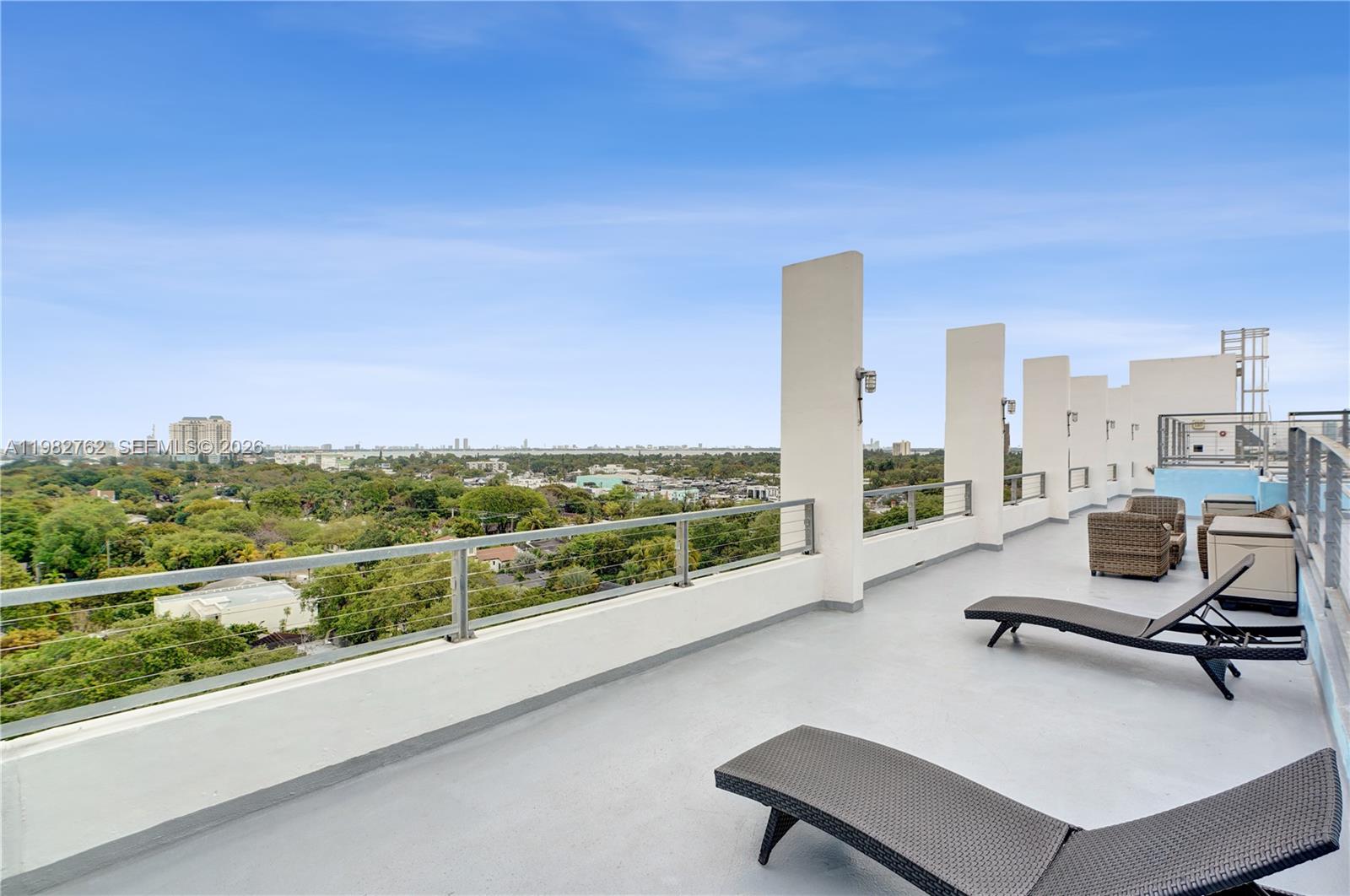 8101 Biscayne Blvd # 513 Unit: R-513