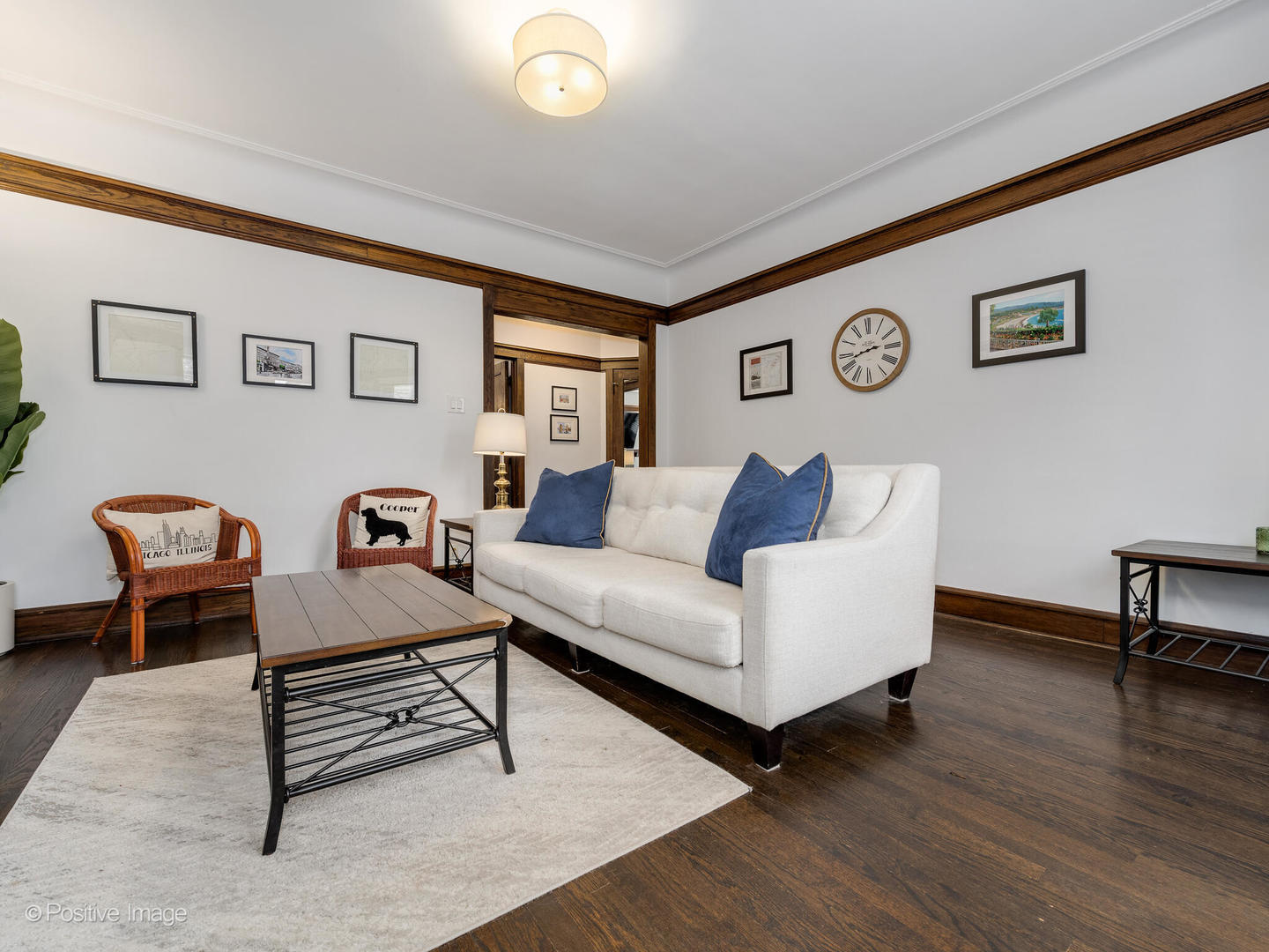 2450 N Racine Avenue Unit: 1