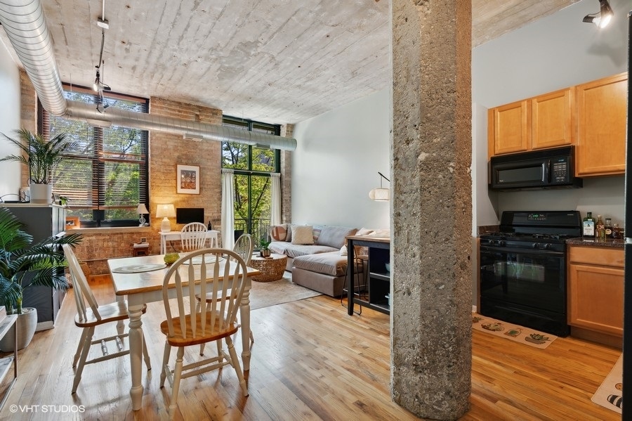 215 N Aberdeen Street Unit: A-307