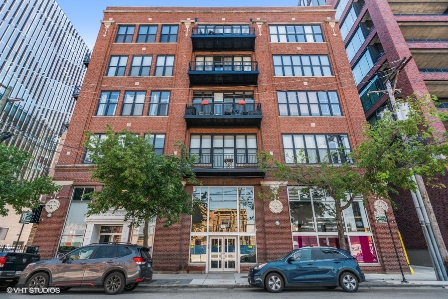 215 N Aberdeen Street Unit: A-307