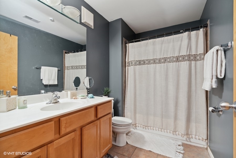 215 N Aberdeen Street Unit: A-307