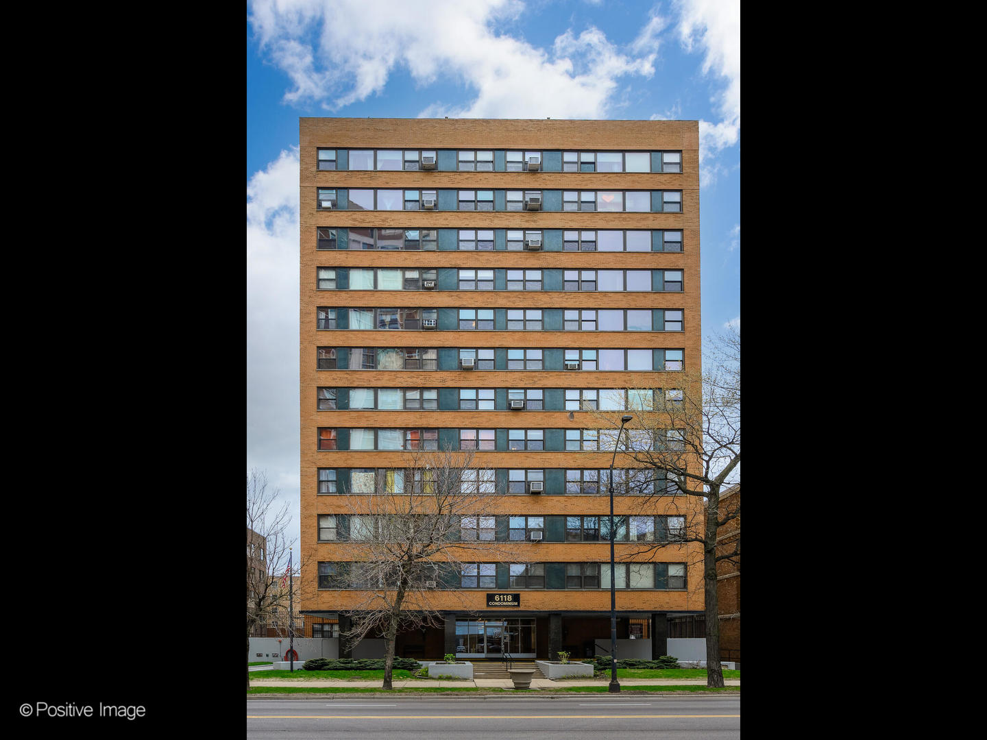 6118 N SHERIDAN Road Unit: 508