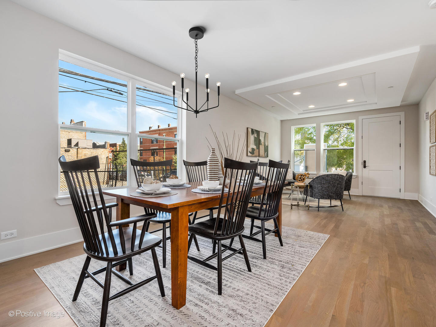 1940 N Sawyer Avenue Unit: 1