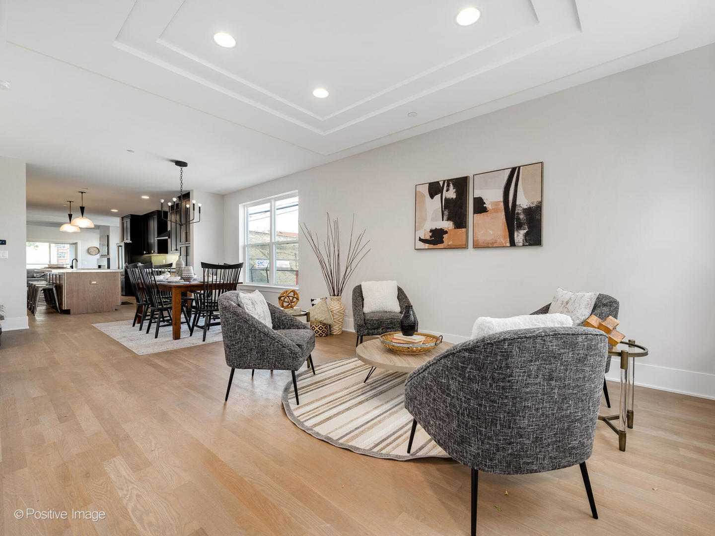 1940 N Sawyer Avenue Unit: 1