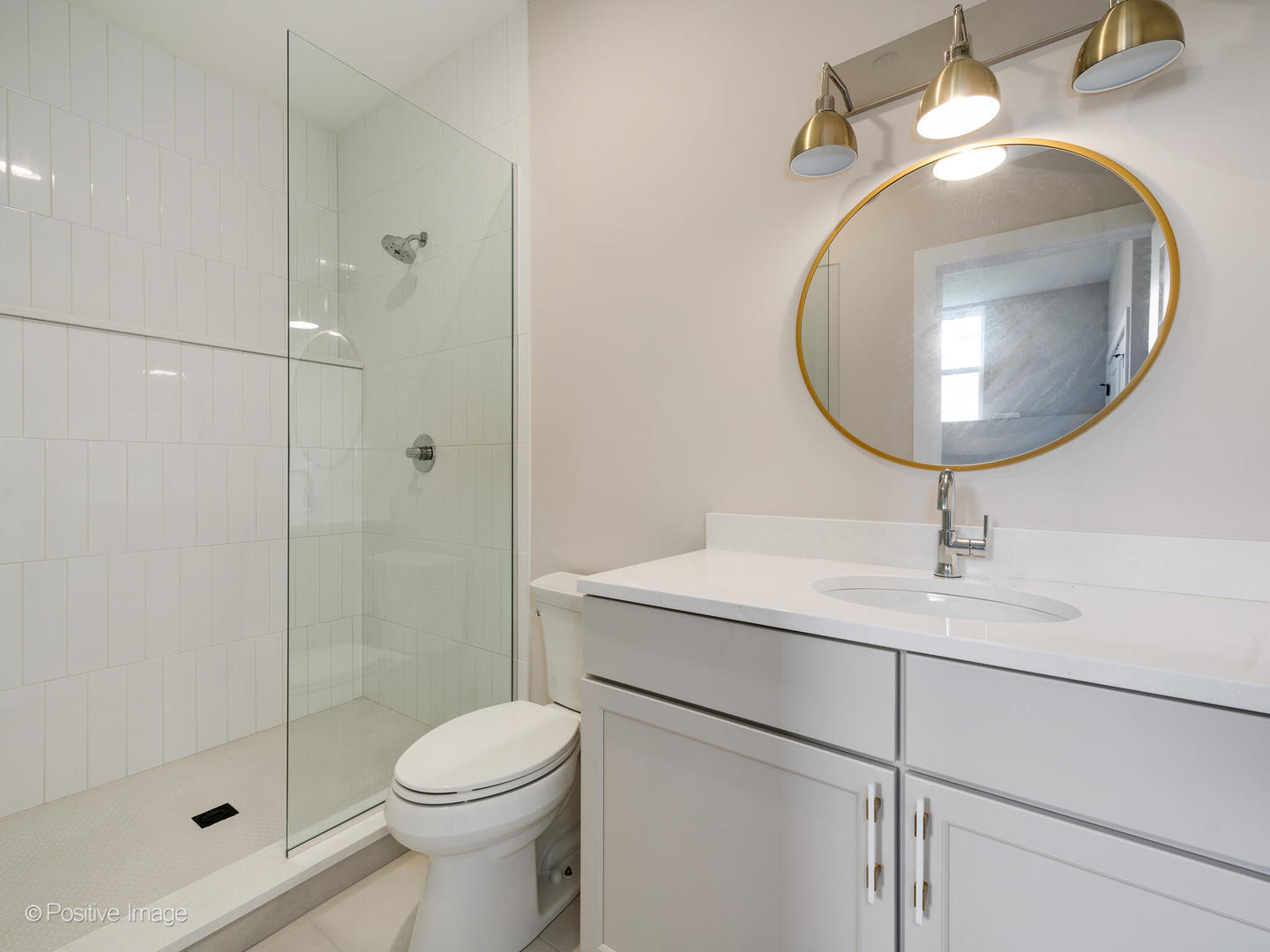 1940 N Sawyer Avenue Unit: 1