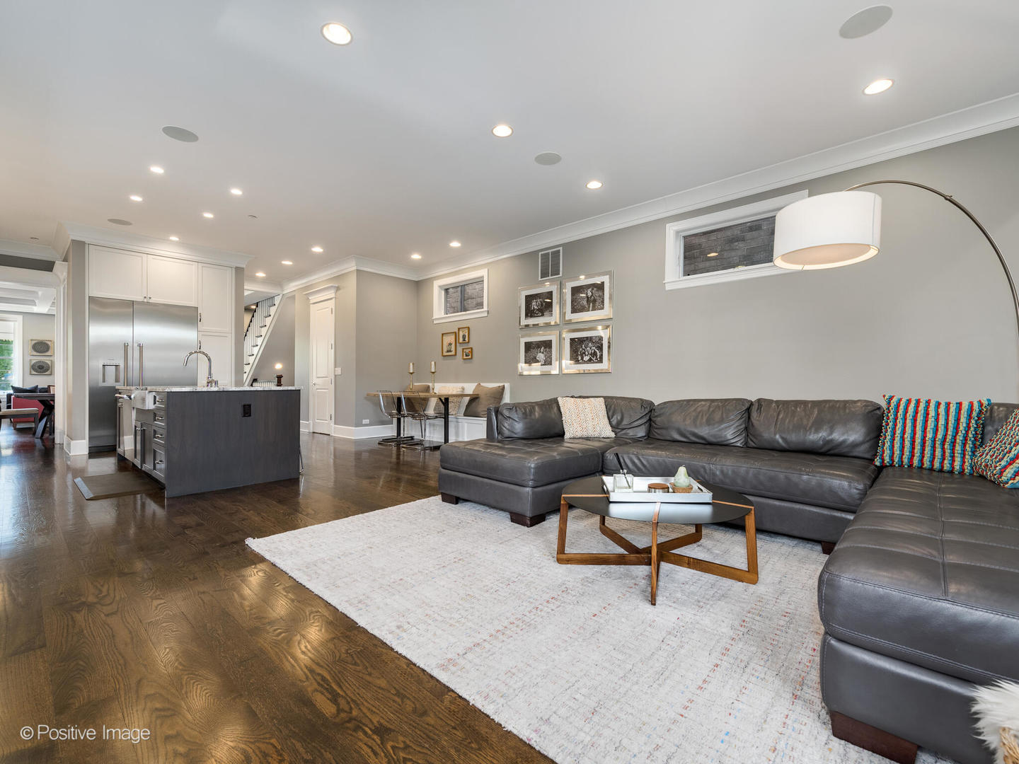 1100 W Fry Street