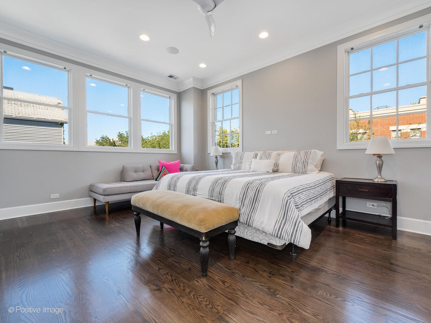 1100 W Fry Street