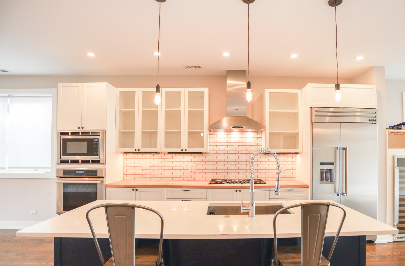 1522 W Huron Street Unit: 3E