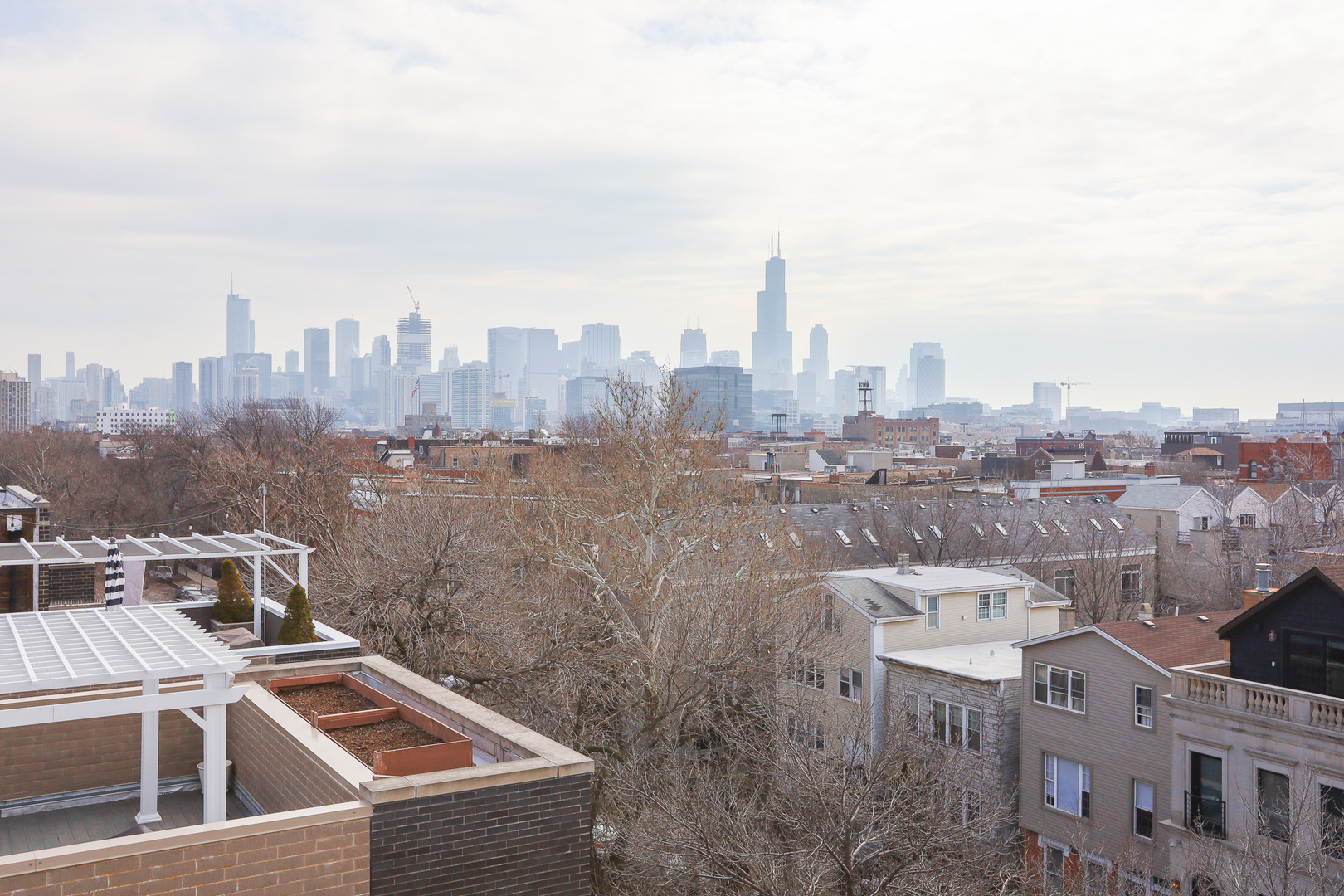1522 W Huron Street Unit: 3E