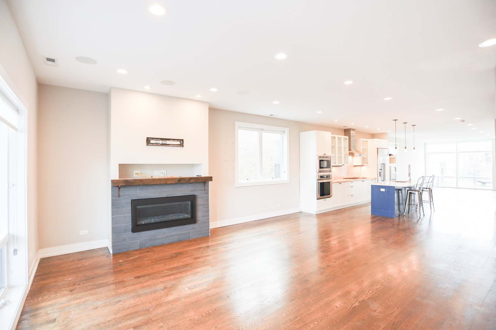 1522 W Huron Street Unit: 3E