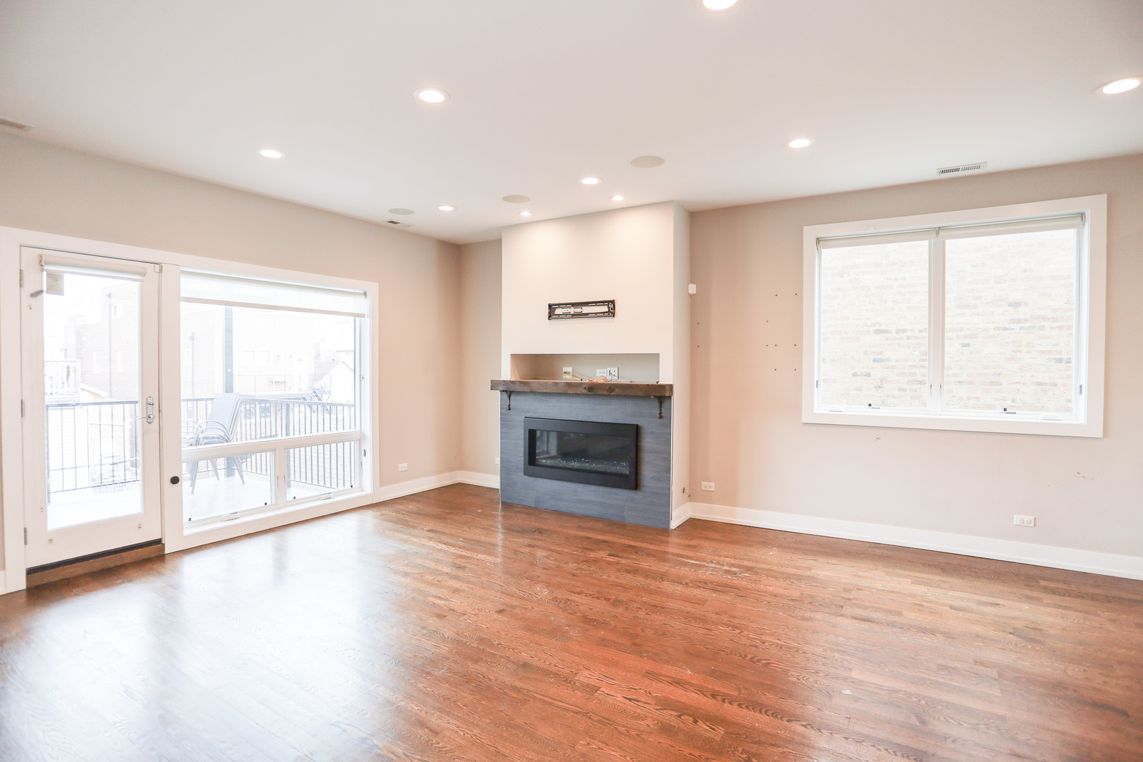 1522 W Huron Street Unit: 3E