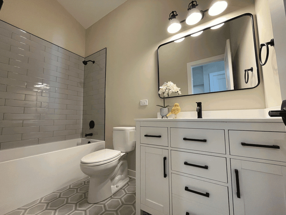 425 bloom Street Unit: K