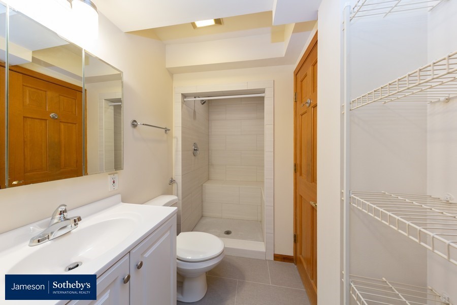 2157 W Addison Street Unit: 1