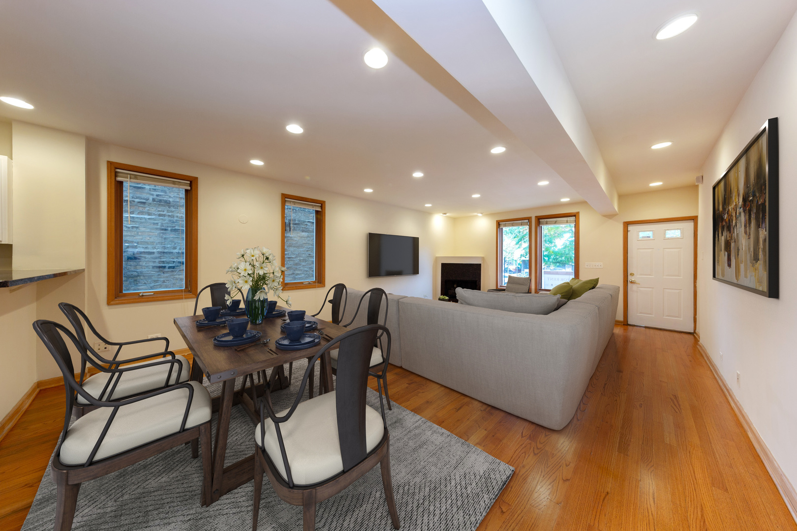 2157 W Addison Street Unit: 1