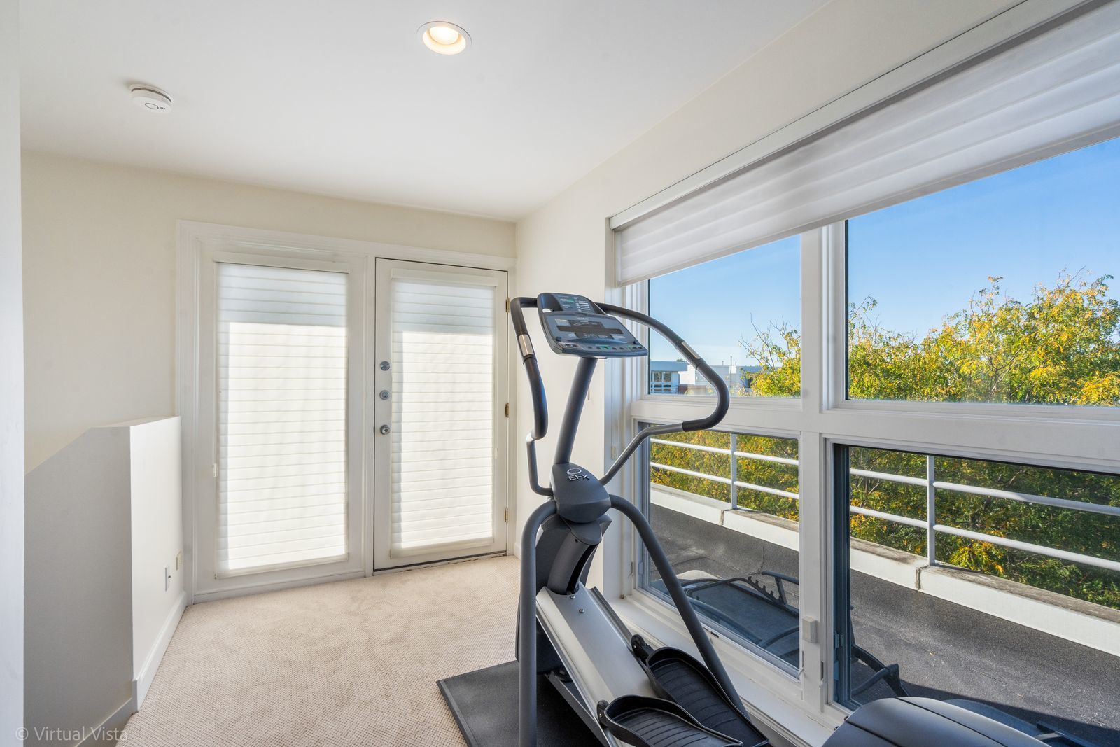 2933 N Hermitage Avenue Unit: A