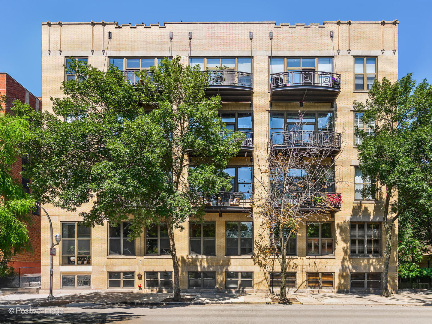 1330 W Monroe Street Unit: 410