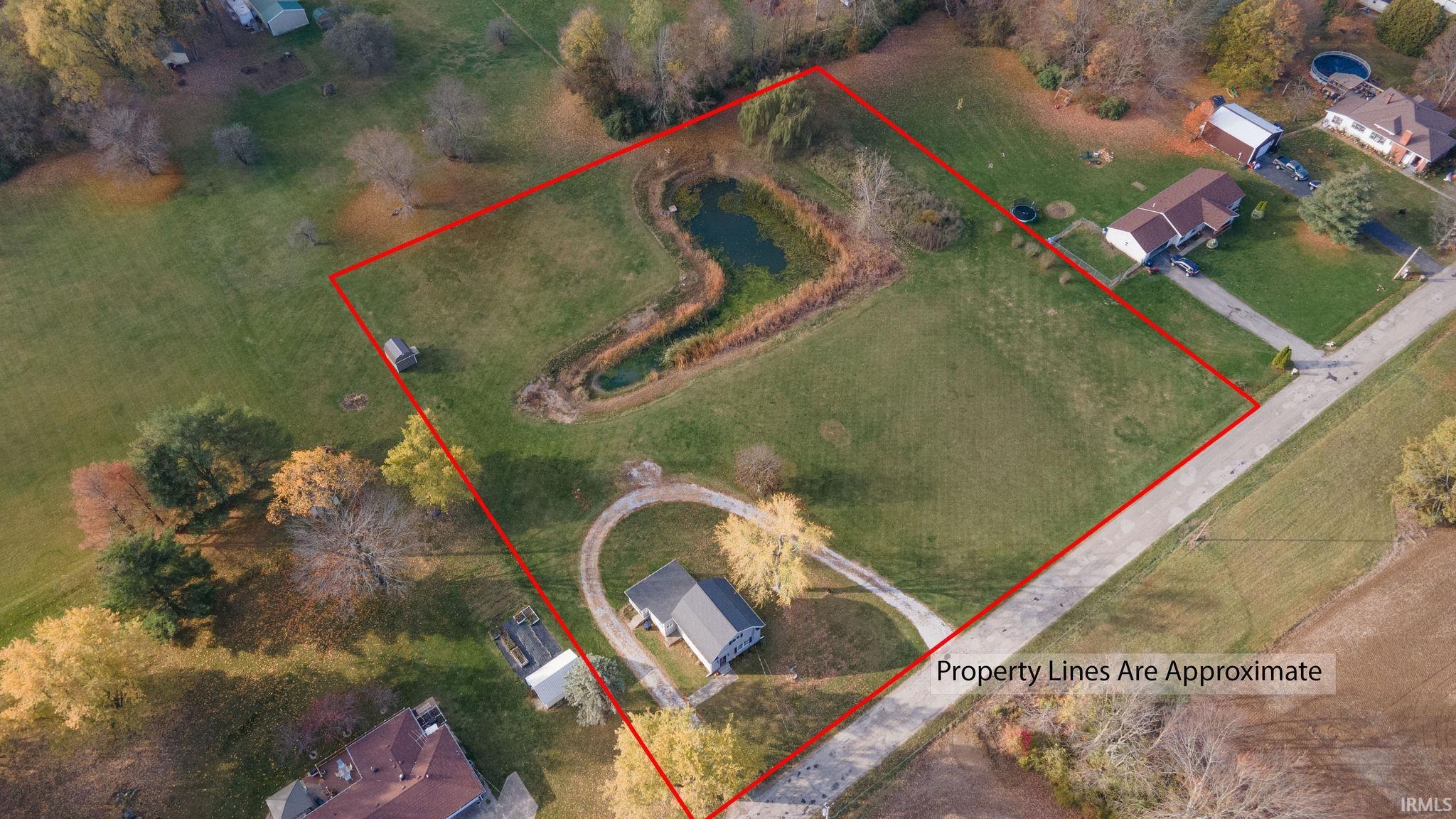 1613 W Country Club Drive