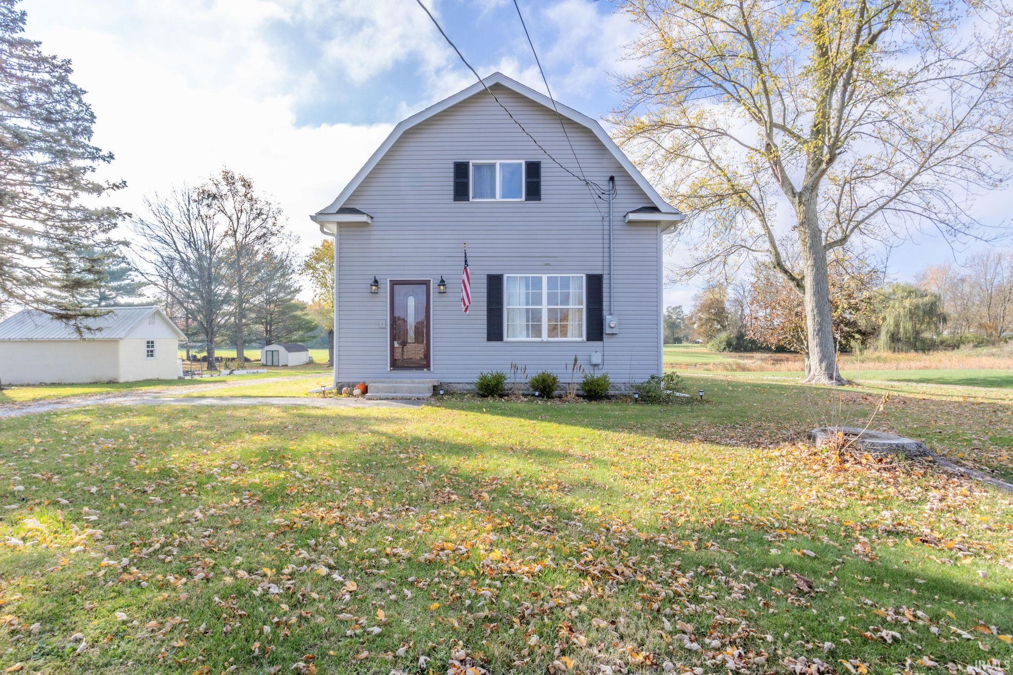 1613 W Country Club Drive