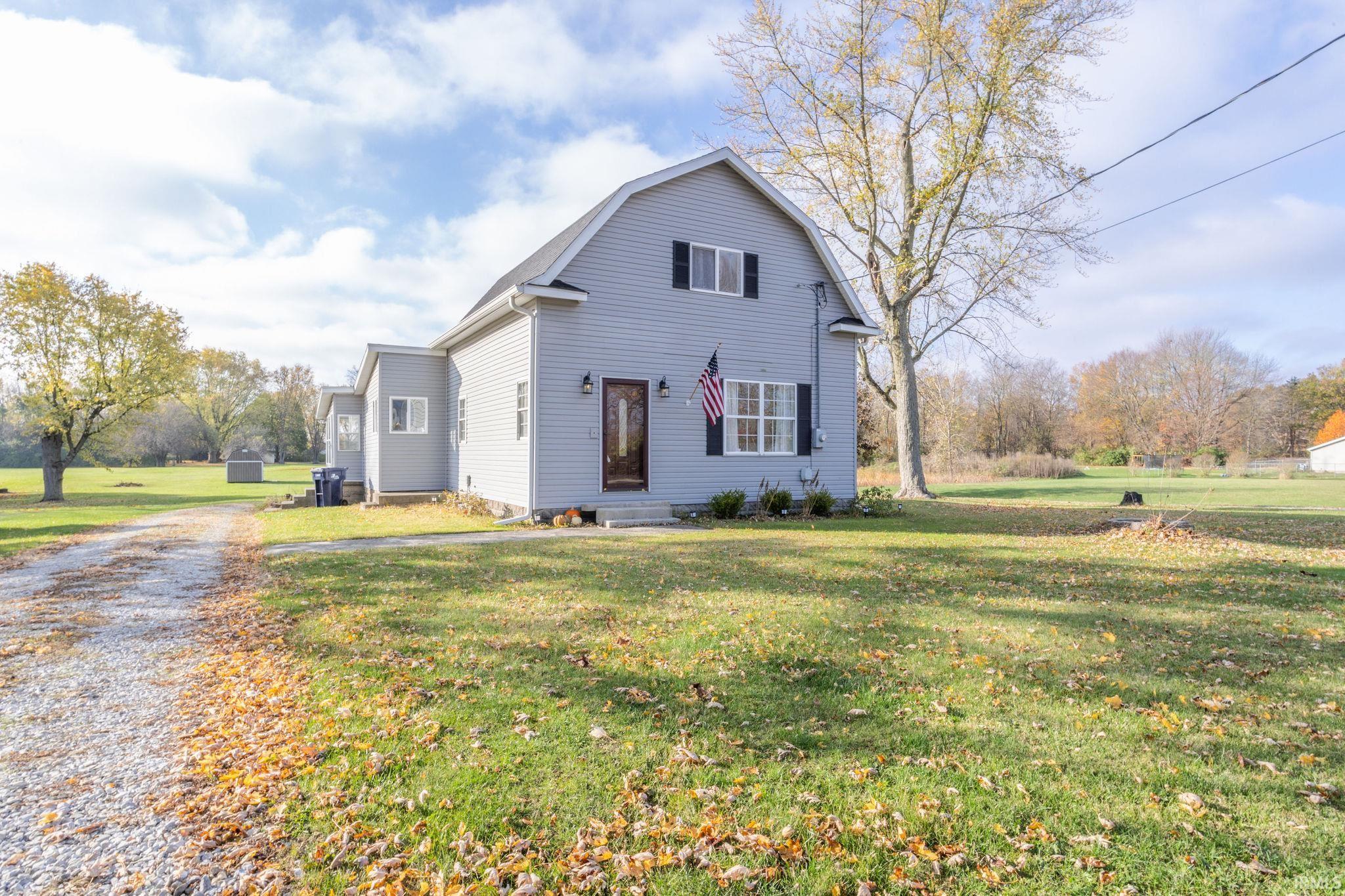 1613 W Country Club Drive