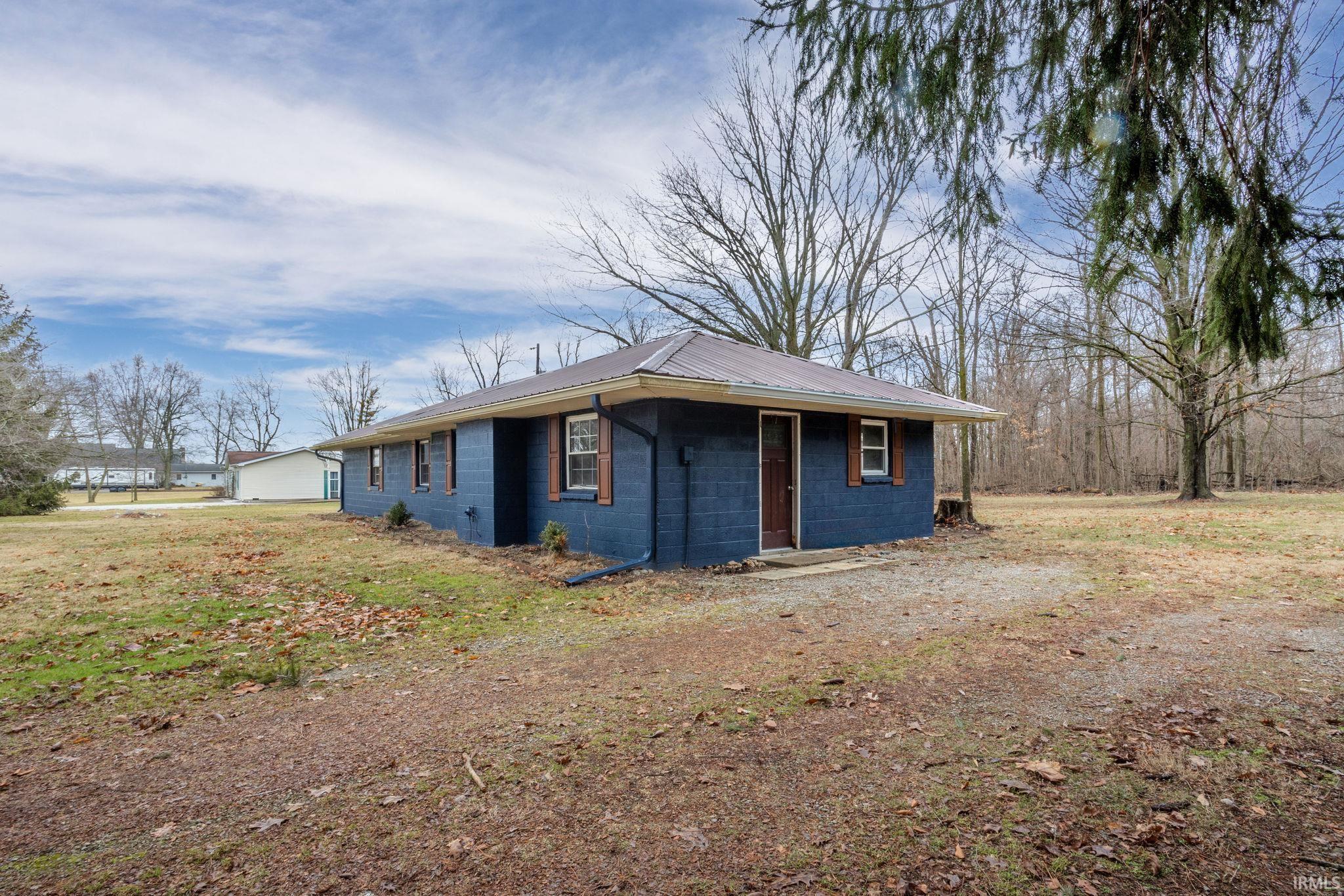 8950 N County Road 500 West