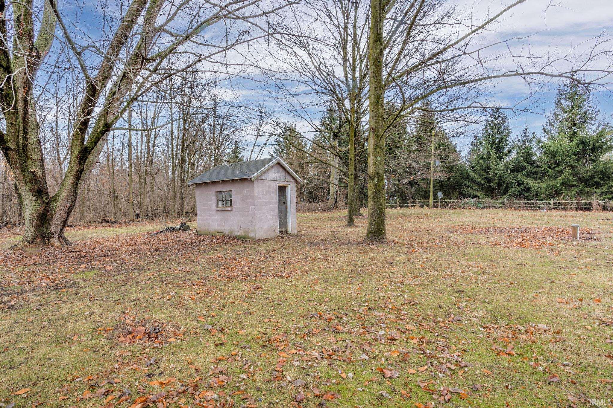 8950 N County Road 500 West