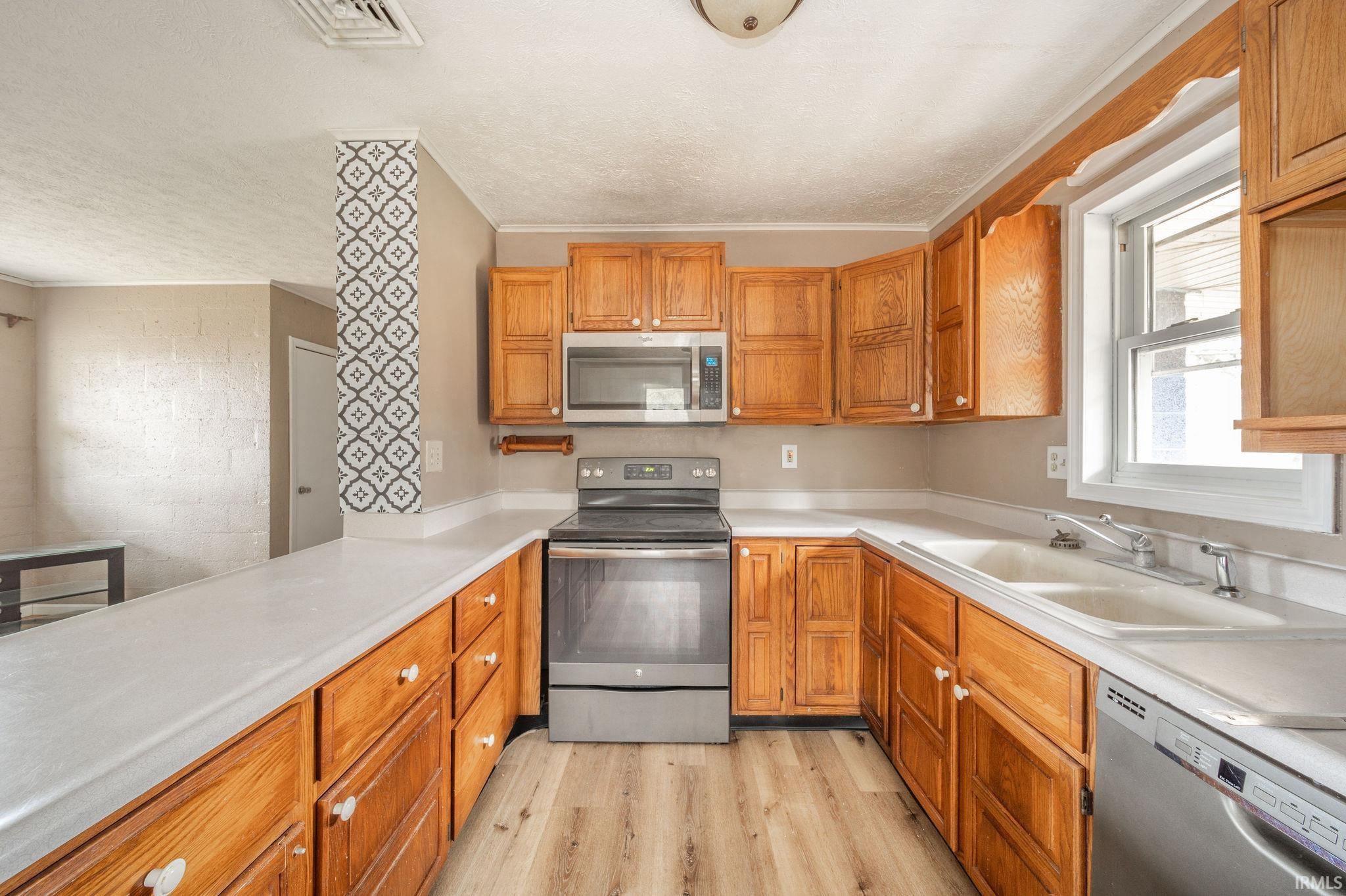 8950 N County Road 500 West