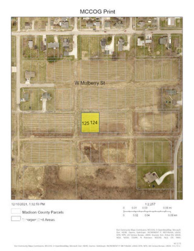 Lots 124, 125 W Clyde Street
