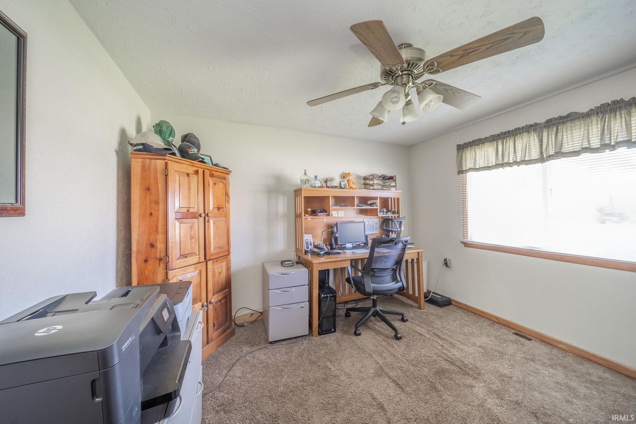 684 S County Road 250 East
