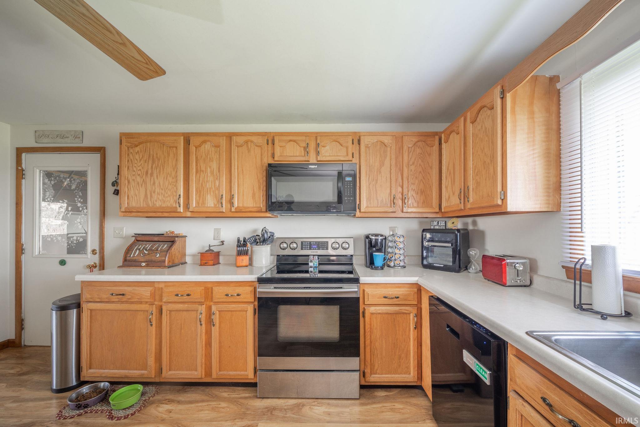 684 S County Road 250 East