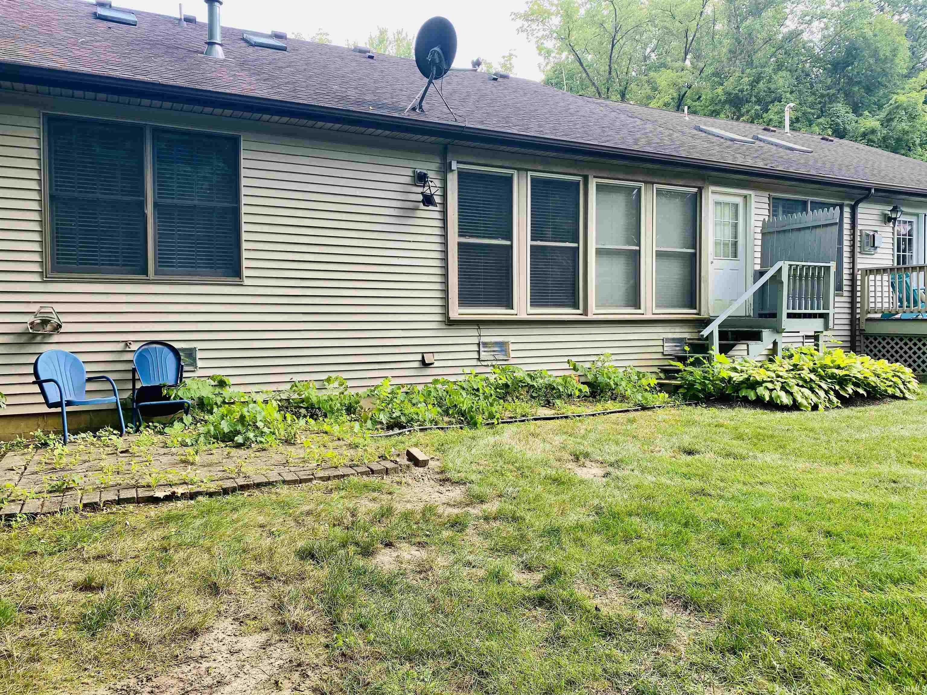 30 Crescent Creek Drive